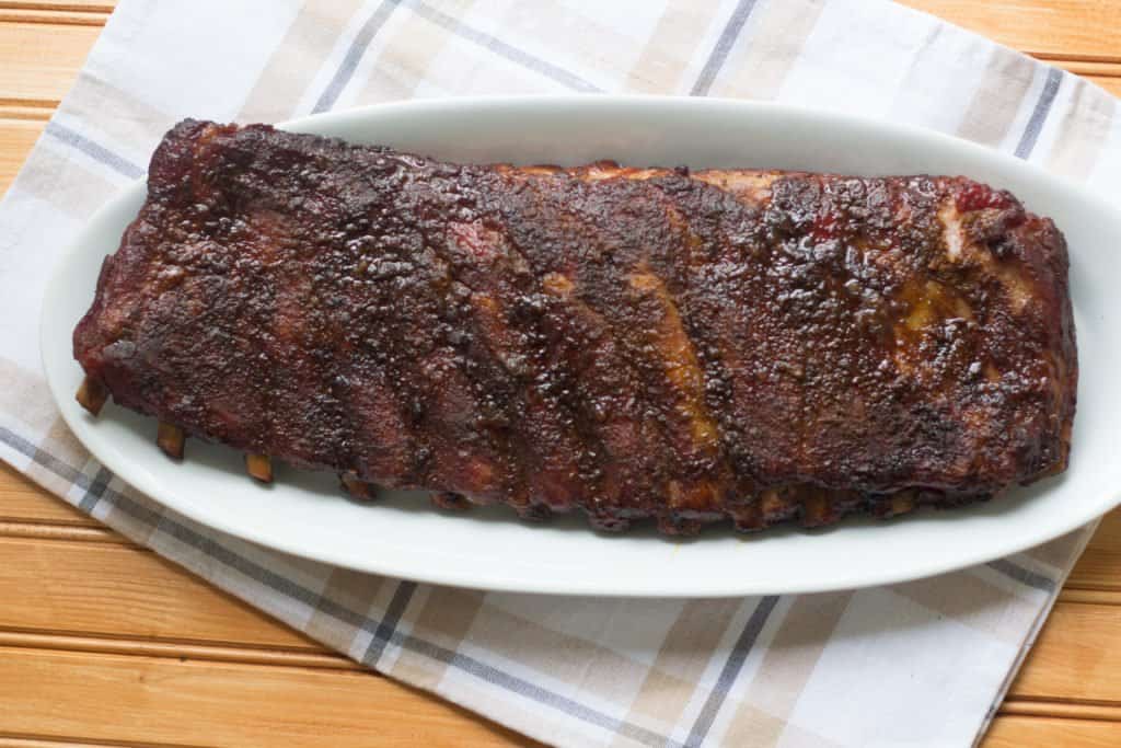 BBQ Pork Ribs with Spicy Dry Rub