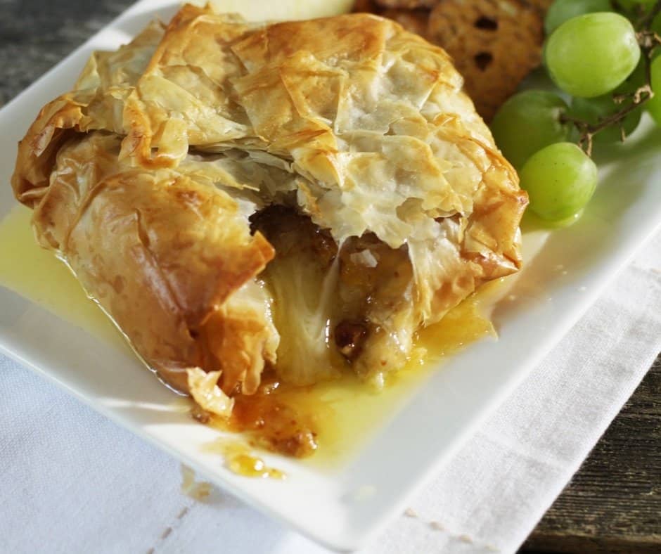 baked brie figjam