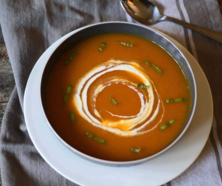 healthy creamless roasted butternut squash soup