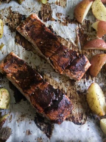 sheet pan balsamic glazed salmon potatoes and Brus