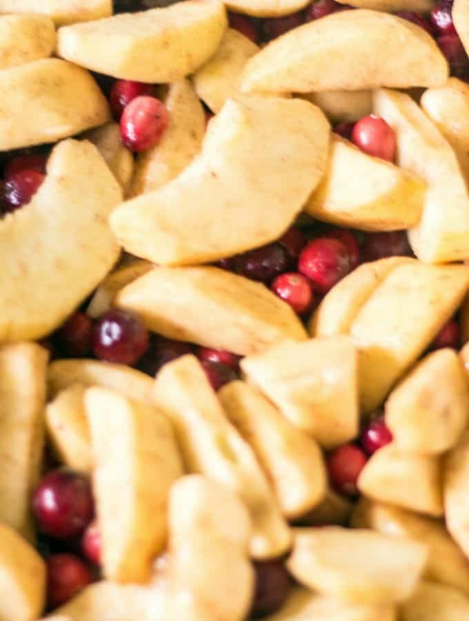 apple cranberry crisp