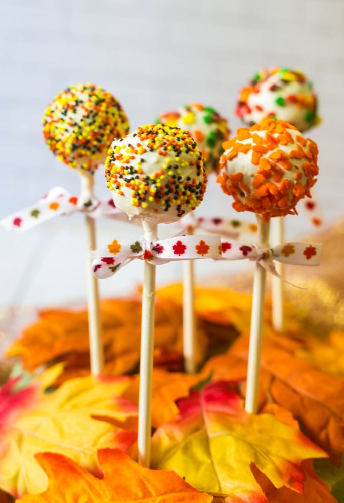 How to Fix Yellow Cake Pop Sticks  Yellow cake pops, Cake pop sticks, Pop  stick