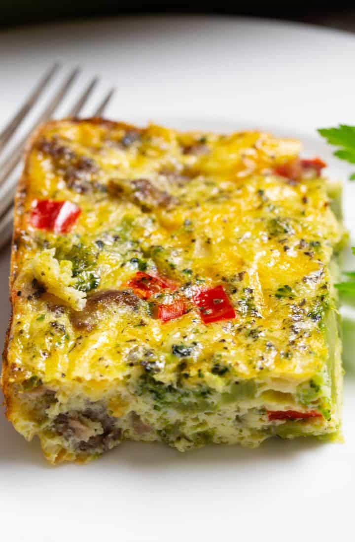 Easy Cheesy Sausage Egg Casserole - Everyday Eileen
