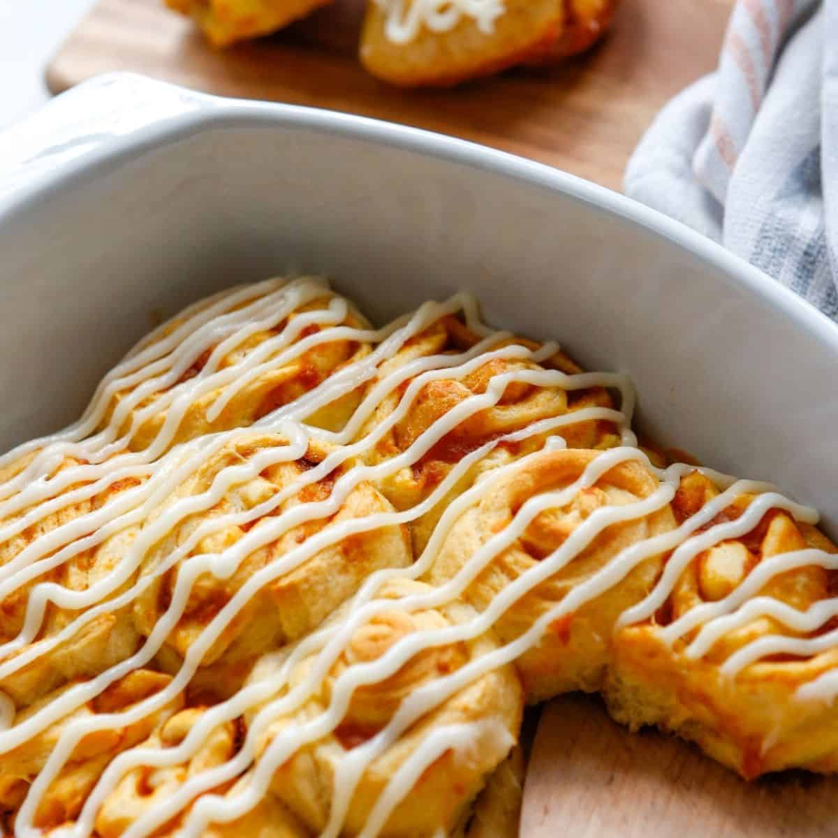 Quick Pumpkin Cinnamon Rolls