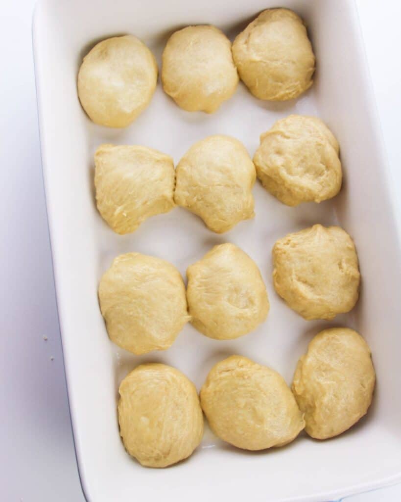 Homemade Hawaiian Sweet Rolls Recipe - Everyday Eileen