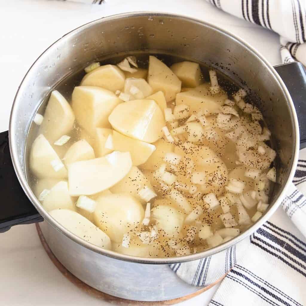 Homemade Mashed Potatoes Recipe - Everyday Eileen