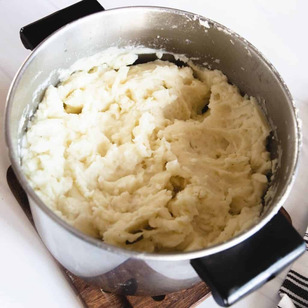 Homemade Mashed Potatoes Recipe - Everyday Eileen