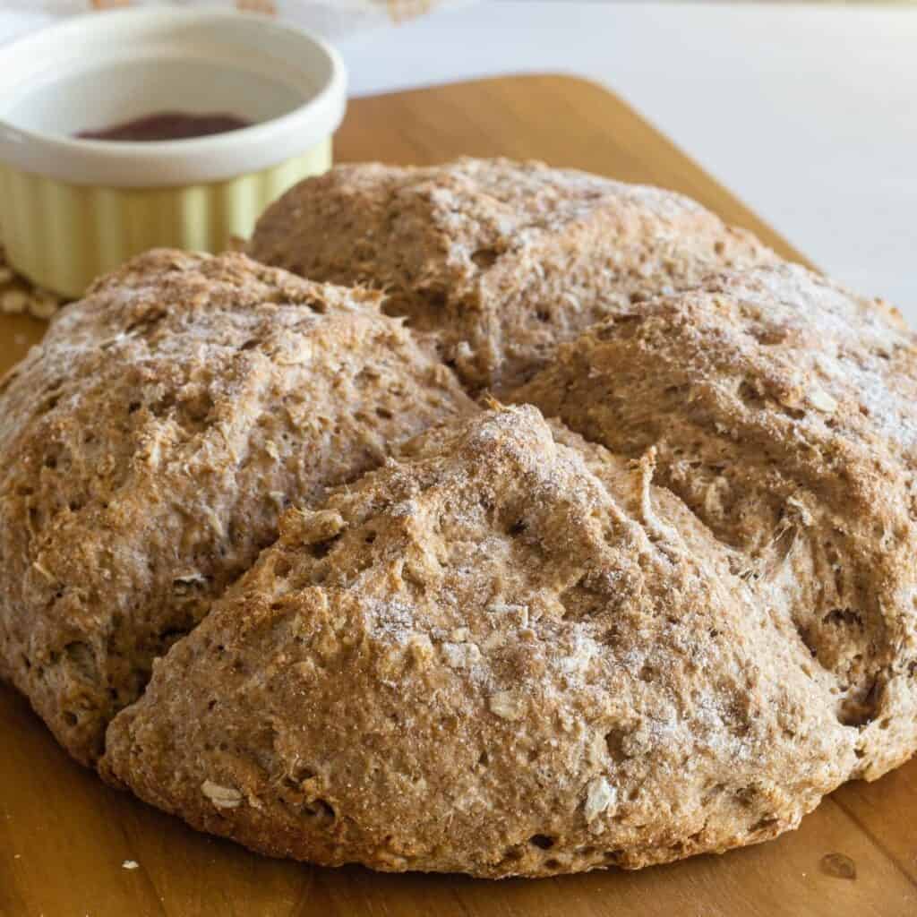 Irish Brown Bread Recipe - Everyday Eileen