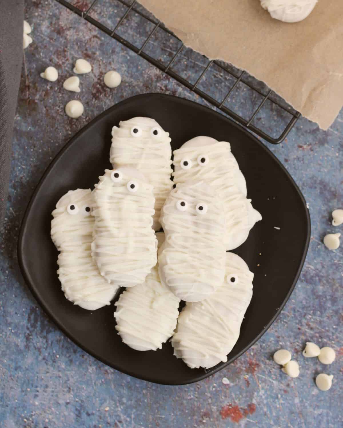 Nutter bitter mummy cookies on a plate