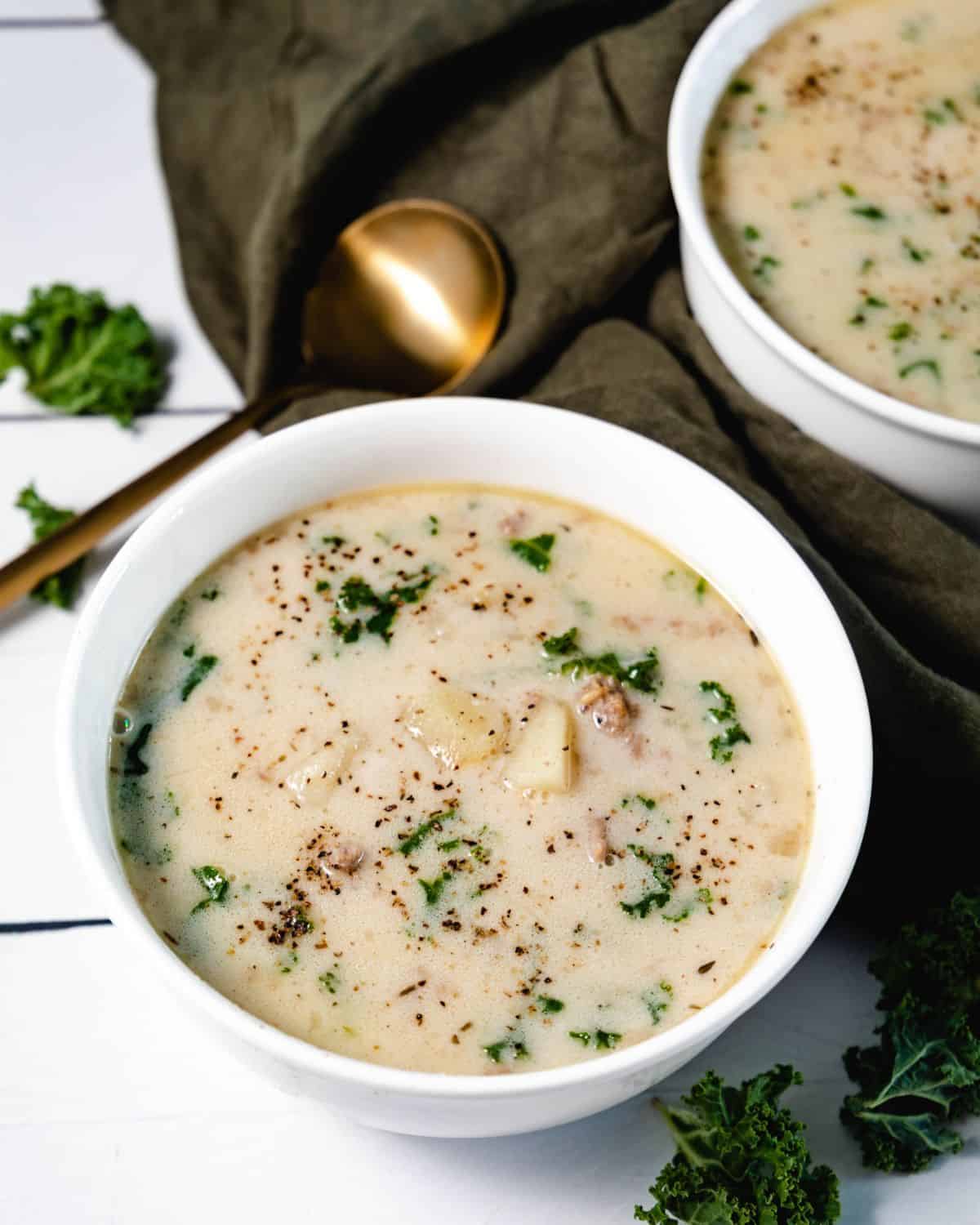 A big bowl of zuppa toscana that was made in the instant pot.