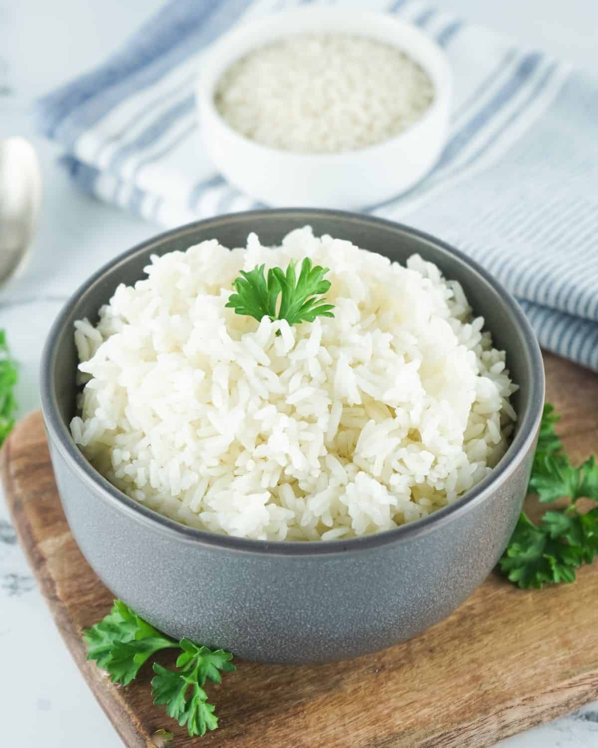 A bowl of white rice made in the Instant Pot.
