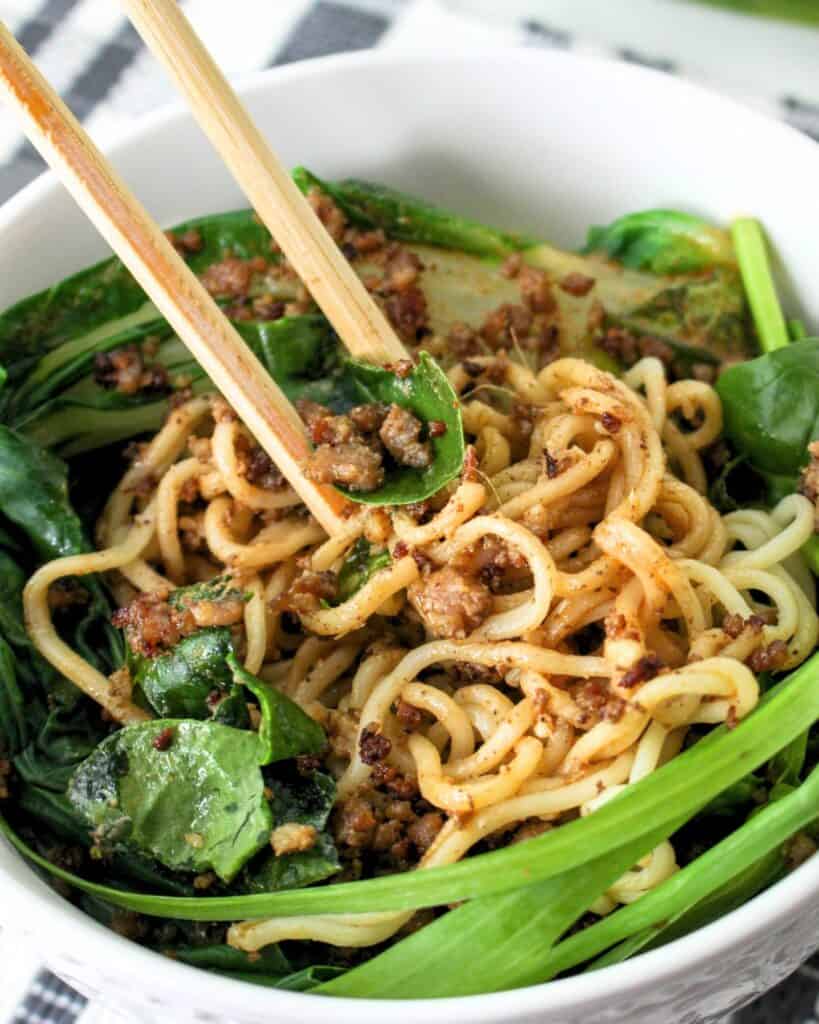 dan-dan-noodles-everyday-eileen